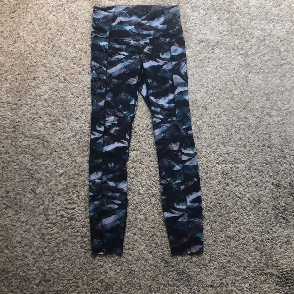 Lululemon Leggings – High‑Rise Black Athletic Pants – Women’s Activewear